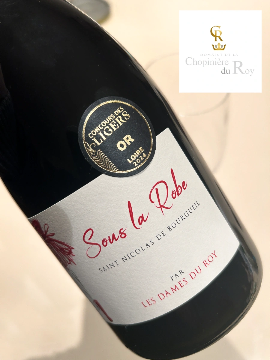 Discover “Sous la Robe “: A Must-Try Saint-Nicolas de Bourgueil!