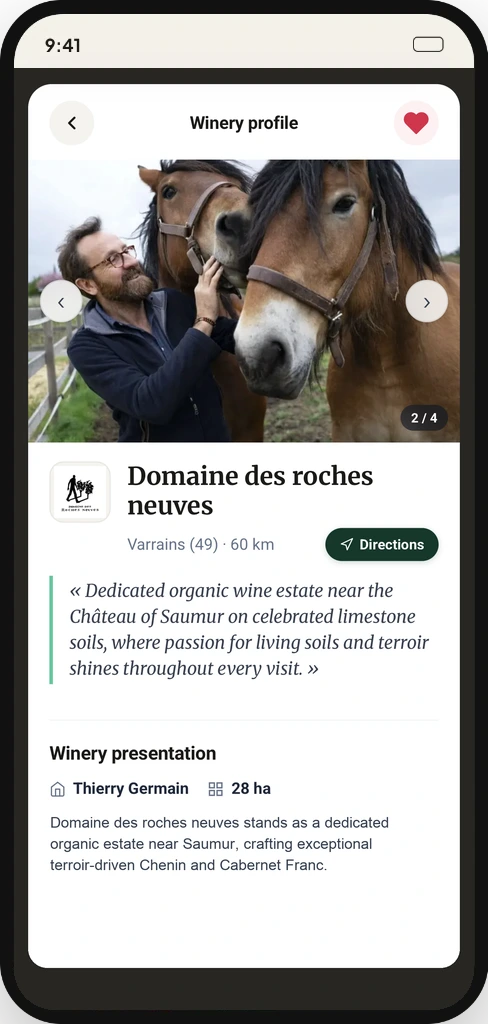 Detailed winery profile on Divine Loire PRO app with opening hours and contacts
